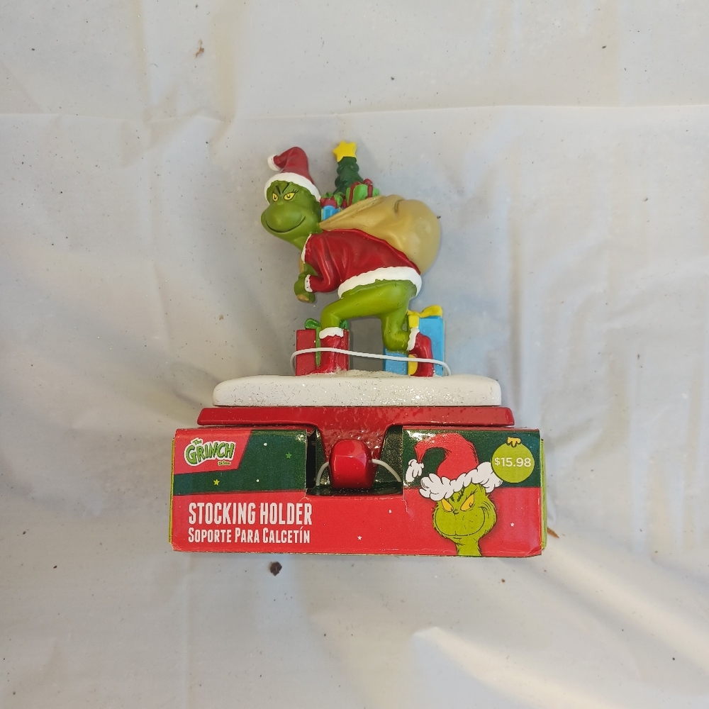 2 The Grinch Stocking Holders, Set of 2